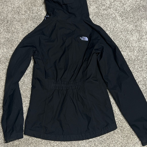 The North Face Women's Black and Blue Jacket - Picture 2 of 3
